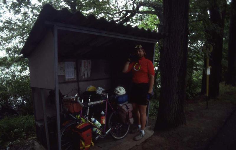 RWT 0371 376-07 Germany Rain Shelter.jpg